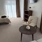 Izabeles Apartamentai 3* Palanga
