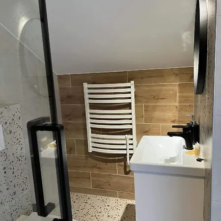 Izabeles Apartamentai 3* Паланга