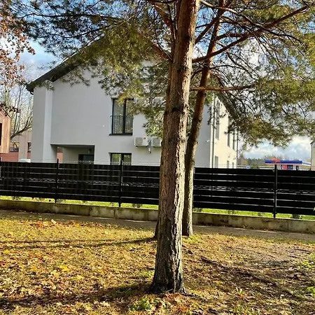 Izabeles Apartamentai * Паланга