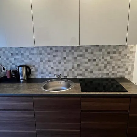 Izabeles Apartamentai 3* Паланга