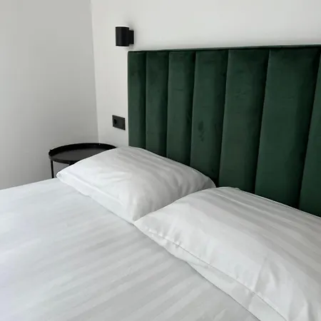 Izabeles Apartamentai Гостьовий будинок *