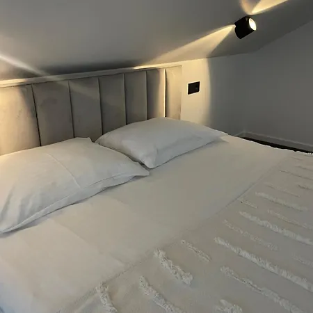 Гостьовий будинок Izabeles Apartamentai