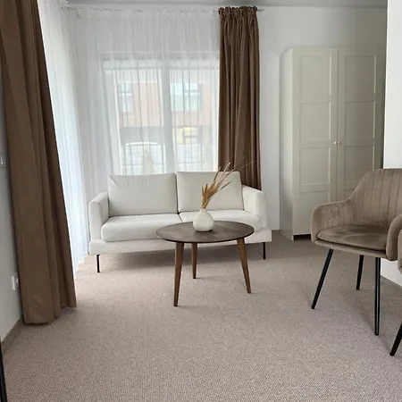 Izabeles Apartamentai 3* Паланга