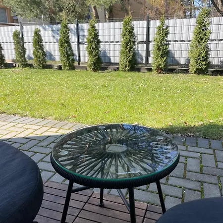 Izabeles Apartamentai Гостьовий будинок *