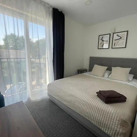 Izabeles Apartamentai Гостевой дом 3*