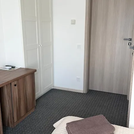 Izabeles Apartamentai Affittacamere 3*