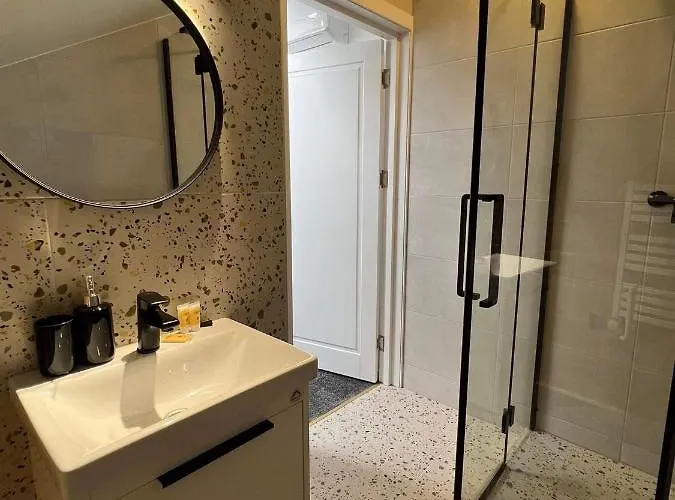 Izabeles Apartamentai 3* Паланга