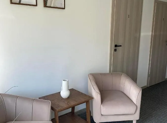 Гостьовий будинок Izabeles Apartamentai 3*