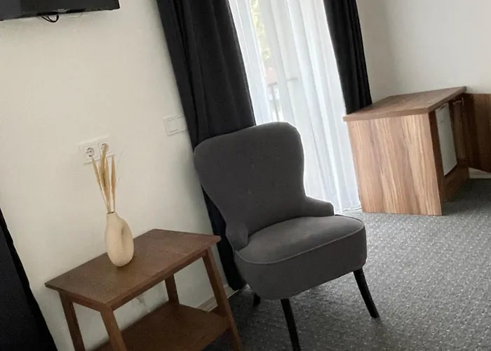Гостьовий будинок Izabeles Apartamentai 3*